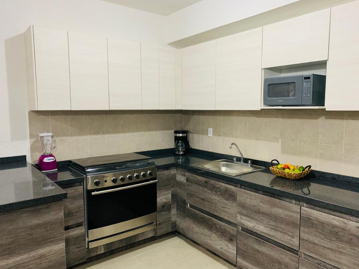 Franks House Luxury Apartment "Shared House" Cancun Ngoại thất bức ảnh